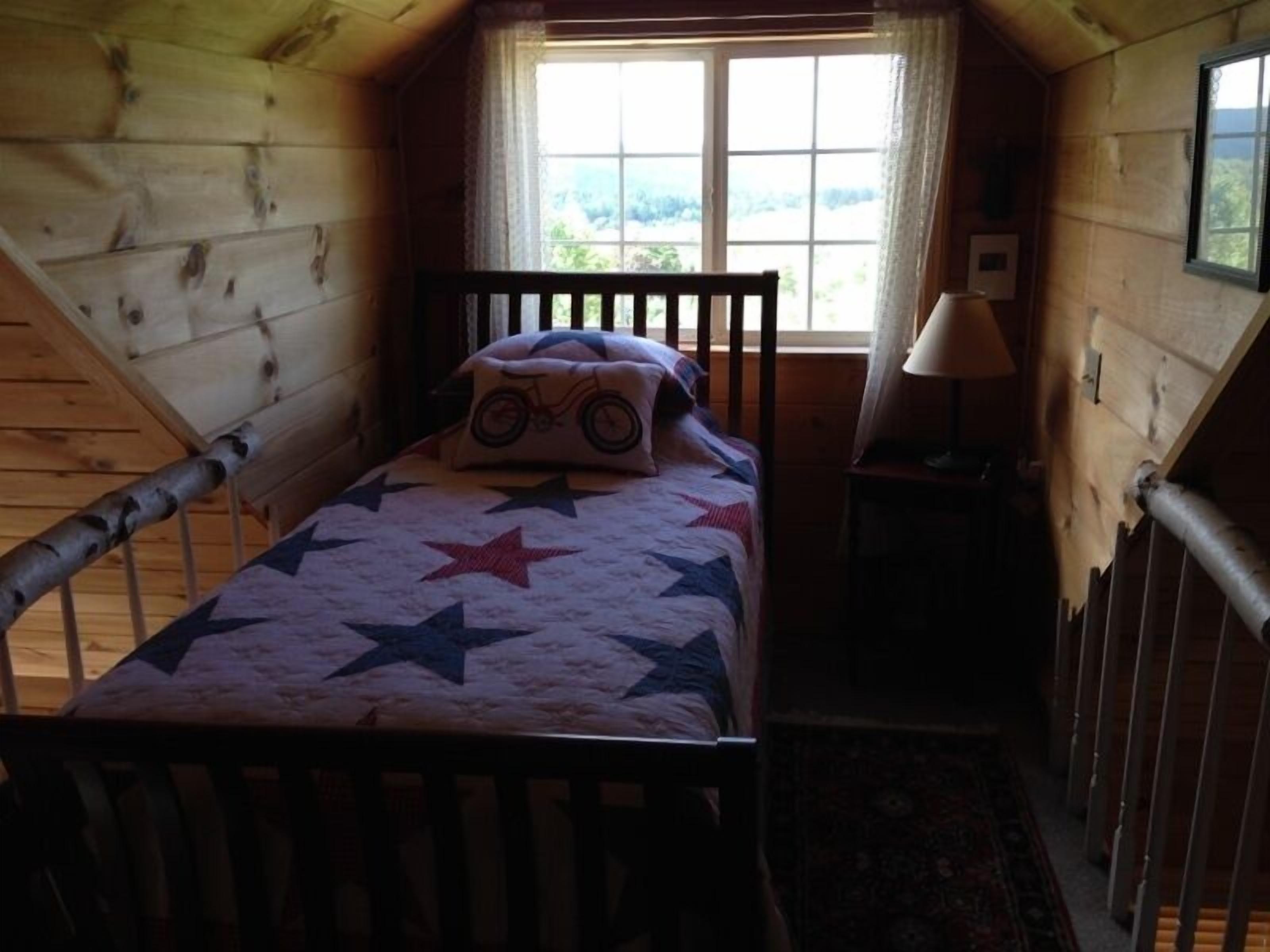 Large Secluded Vermont Rental House With Stunning Views.