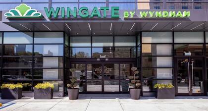 Wingate by Wyndham Long Island City