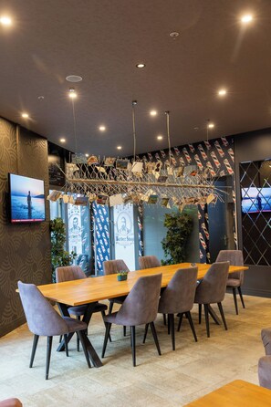Lobby sitting area - Tryp By Wyndham Istanbul Sancaktepe (Istanbul)