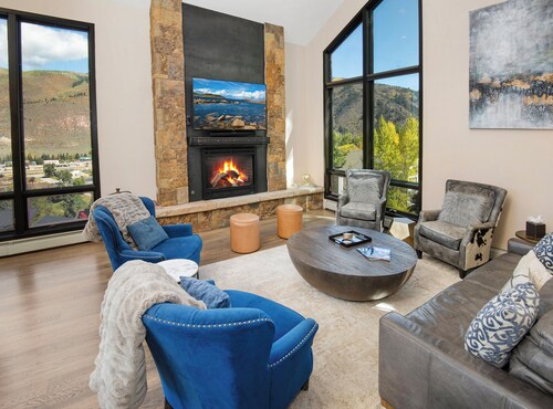 Espectacular casa con hermosas vistas y bañera de hidromasaje, a minutos de Beaver Creek y Vail