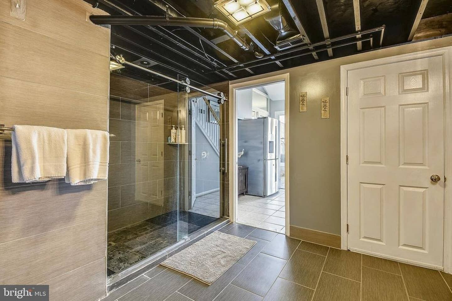 Waterfront Home on the Chesapeake Bay with Pier only 30 min from naval academy