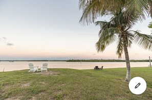 Property grounds - Cozy Cottage Goodland Fl. (GOODLAND)