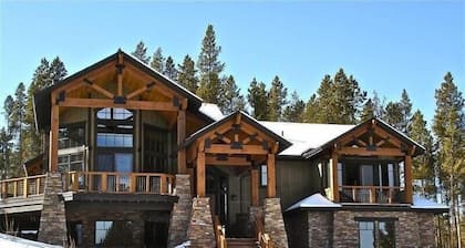 Impresionante Lodge privado con excelentes vistas!