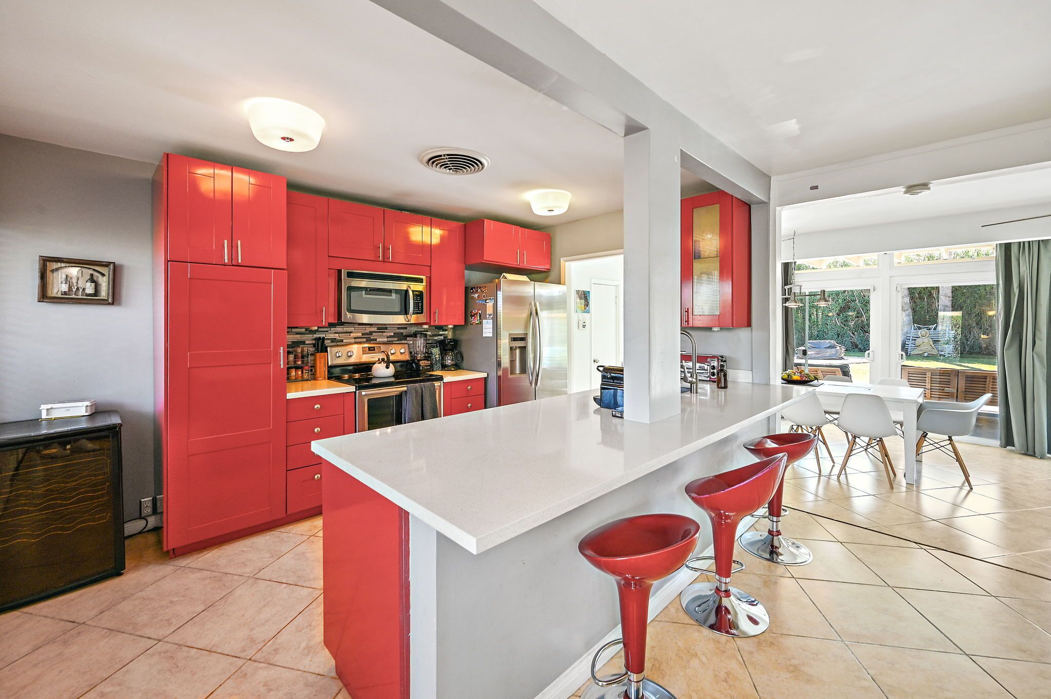 3 BR Mid-century modern, pool & hot tub backyard oasis, top of La Quinta Cove 