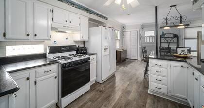 Werden Sie ein Beach Bum im Beach Bungalow - Whirlpool, Kayaks, Wi-Fi, & SAND !!!