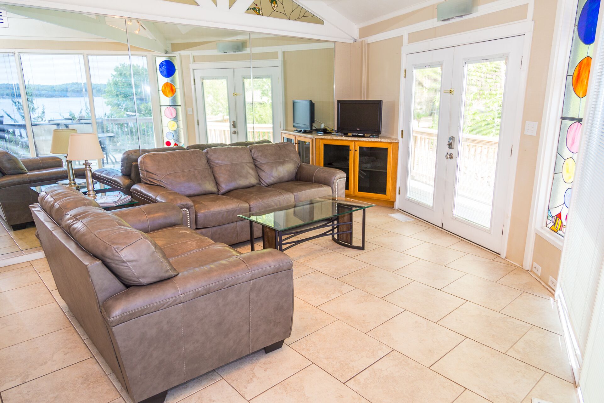 Glass Octagon /Waterfront Villa /Lake of Ozark