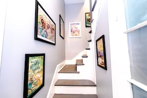 Interior - Governor`s Mansion Historic Getaways (New Orleans)