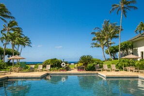 Pool - Oceanfront Corner Villa w/ Air Conditioning (Koloa)
