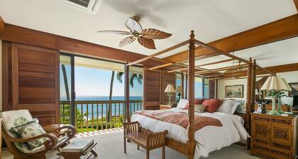 Oceanfront Corner Villa w/ Air Conditioning