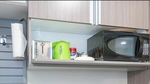 Room, Multiple Beds (Mountainside Inn 421) | Private kitchenette | Coffee/tea maker, fridge, microwave, cookware/dishes/utensils - Mountainside Inn 421 (Telluride)