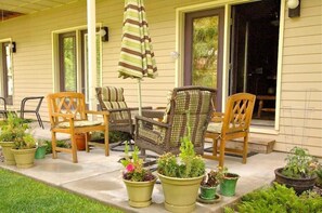 House, Multiple Beds (Viking Lodge 116) | Porch - Viking Lodge 116 (Telluride)