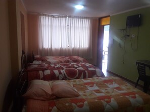 Wifi gratis y ropa de cama