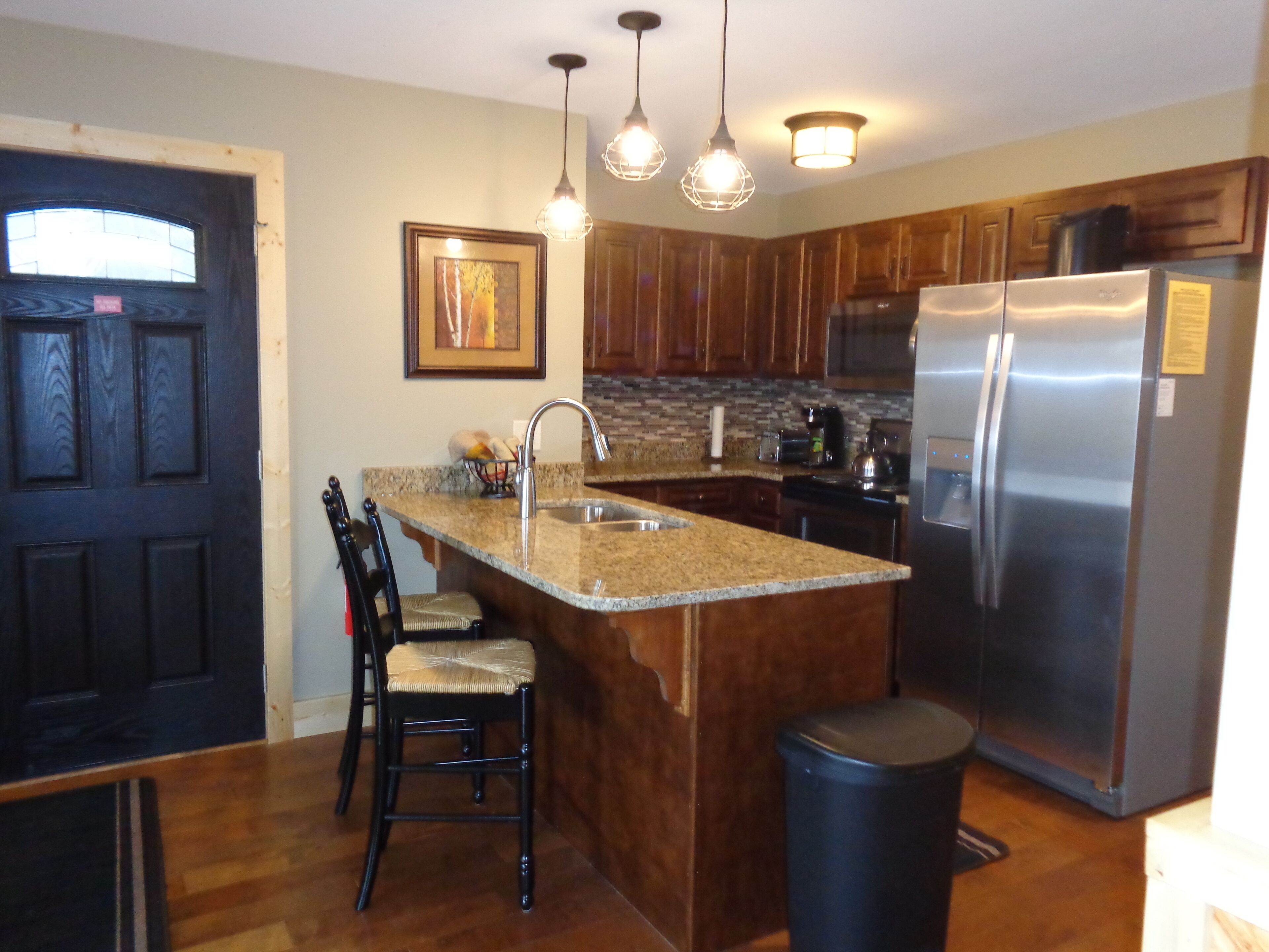 Reviews Matter! Mtn View! Newer Construction located btwn Gatlinburg & P. Forge