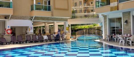 Indoor pool, outdoor pool
