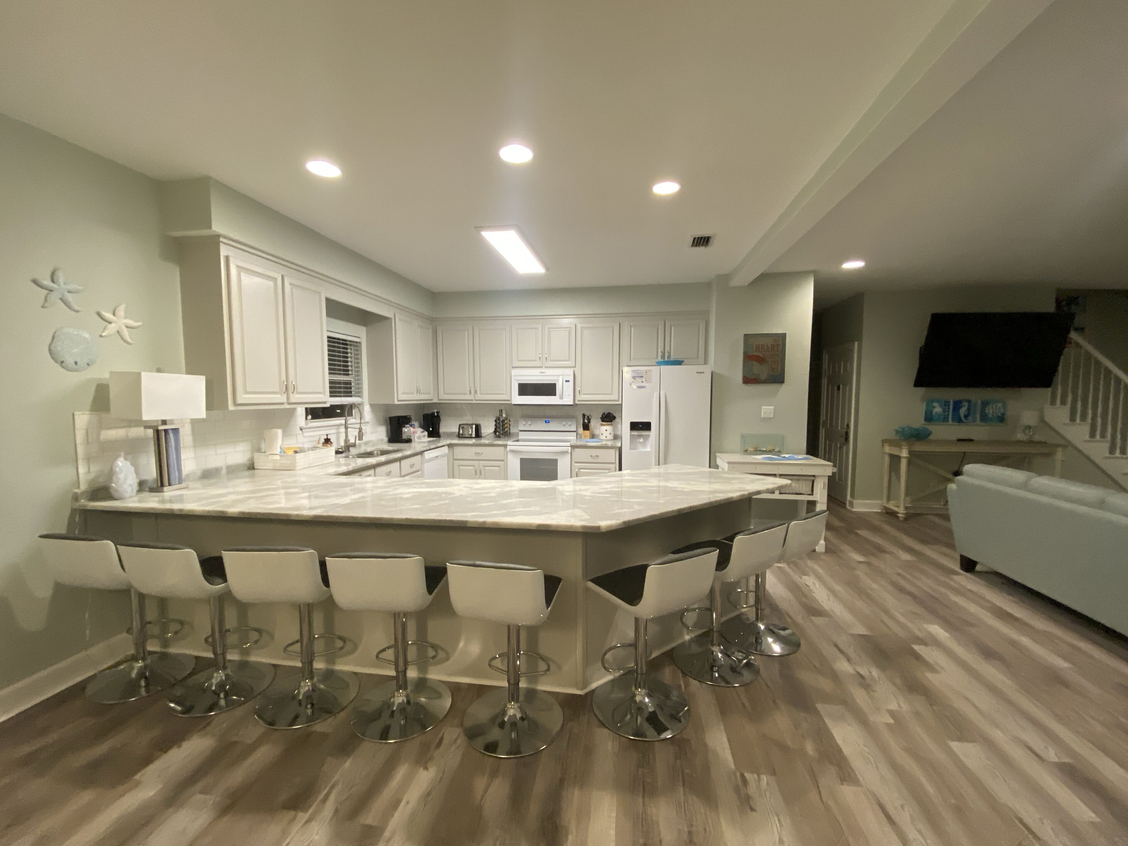 Beautiful Home On The White Sands Of The Gulf. Amazing In Every Way 