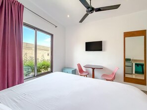1 室のベッドルーム、WiFi (無料)、ベッドシーツ