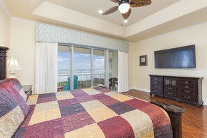 4 Schlafzimmer, Bügeleisen/Bügelbrett, kostenloses WLAN, Bettwäsche