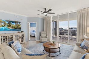 Smart TV - Destin West - Osprey PH04 ~ Penthouse Luxury ~ Rooftop Terrace W/Private Hot Tub & Grill (Fort Walton Beach)