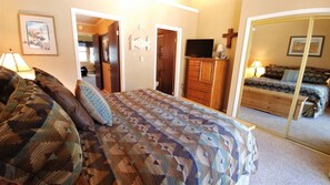 3 makuuhuonetta, ilmainen Wi-Fi, vuodevaatteet