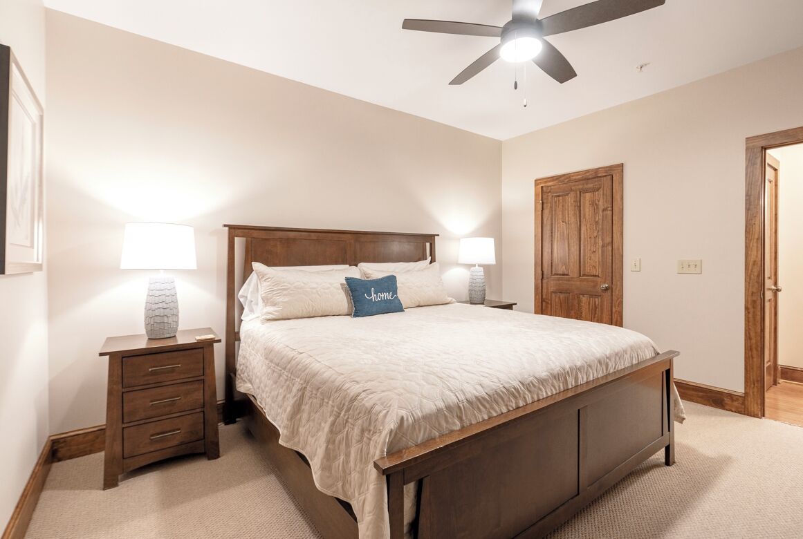 1 bedroom, iron/ironing board, internet, bed sheets