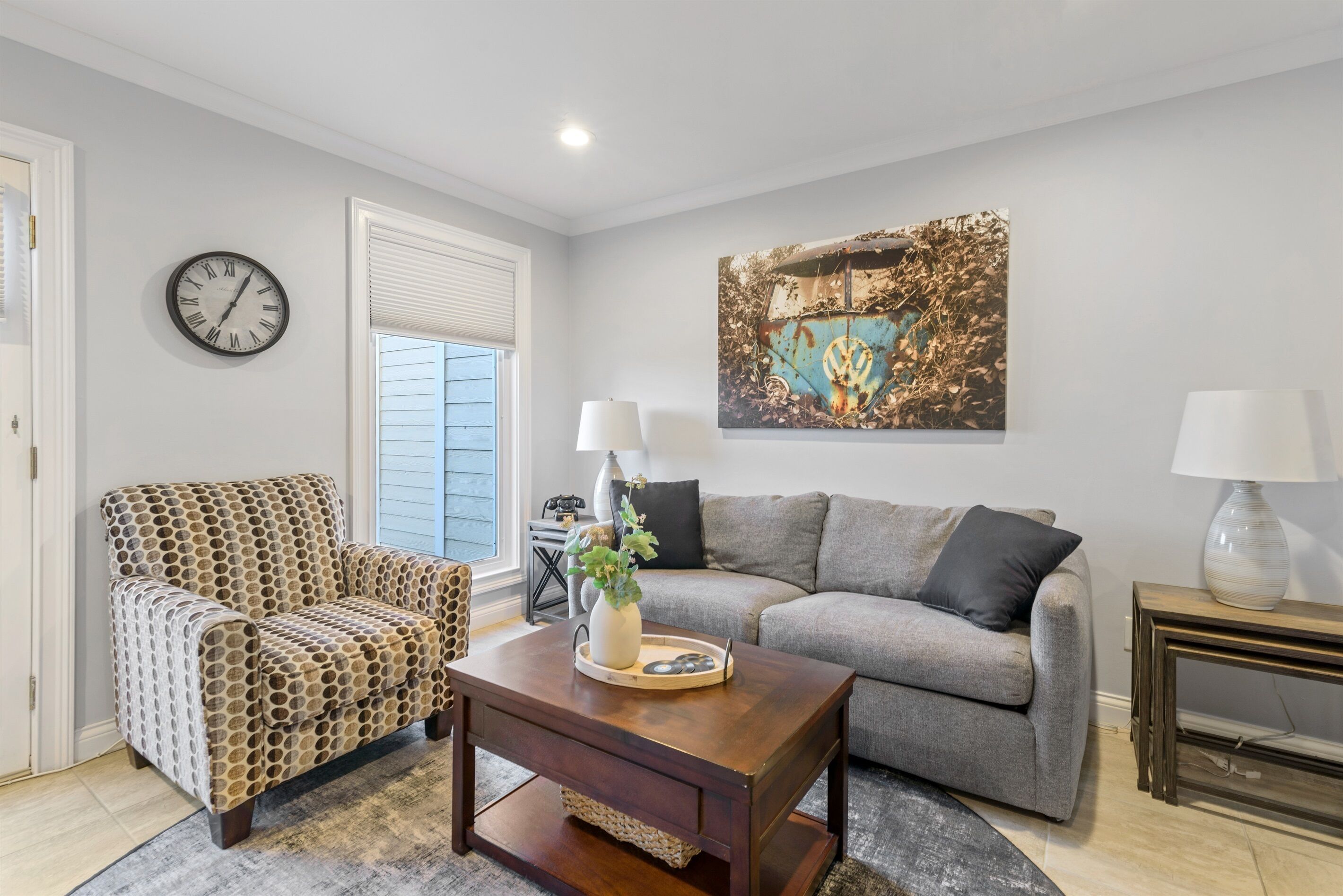 Riverfront Delight on the Cumberland:Downtown Condo