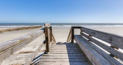 ~ Charleston Coast Vacations "Surfer's Paradise" ~~ Haus am Meer mit 6 Schlafzimmern ~~ Direkter Zugang zum Strand ~~