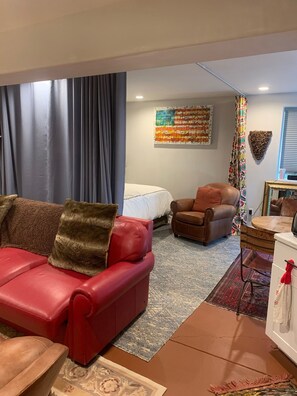 Smart TV - Ski-in, Ski-out, village core residence. (Telluride)