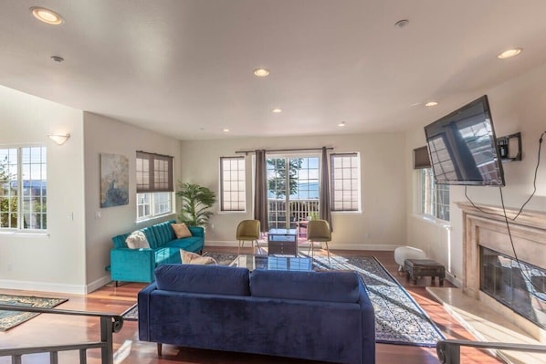 House (3 Bedrooms) | Living area | Flat-screen TV, fireplace
