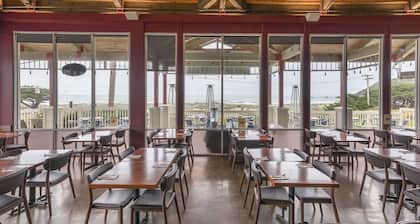 Marbella Lane Top Coastline Views, Family Friendly