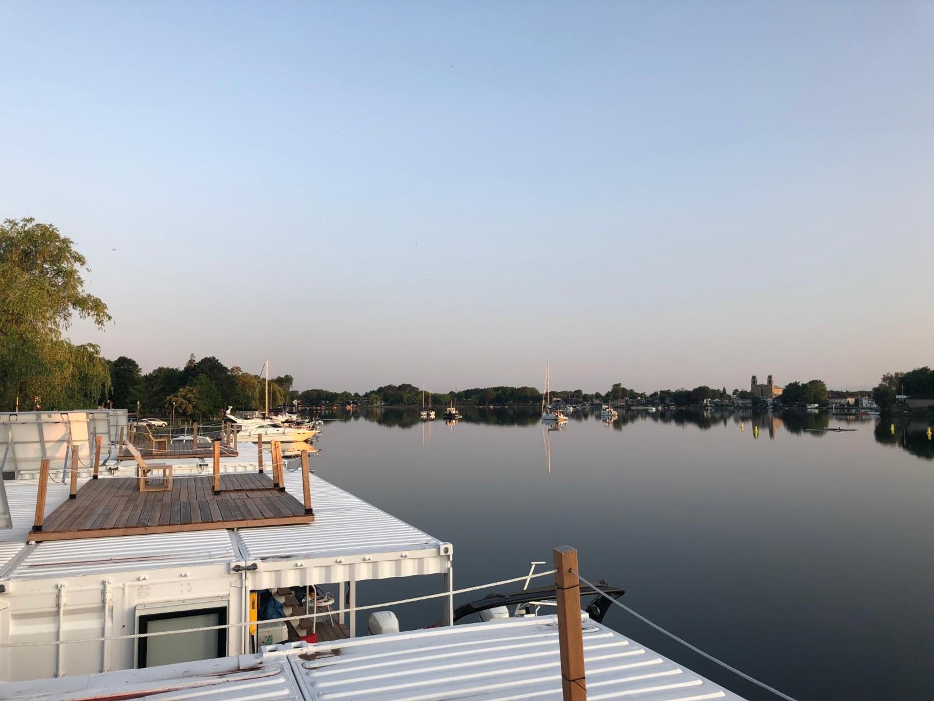 room, 1 queen bed, non smoking | balcony