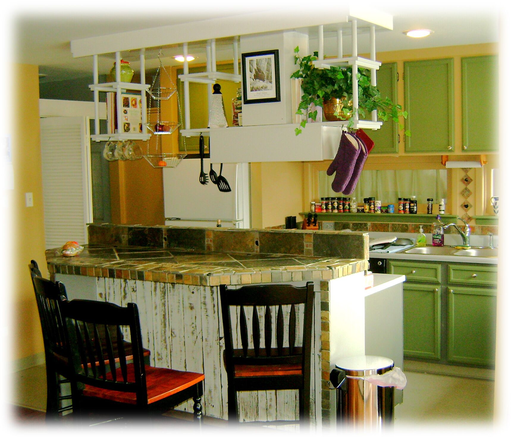 NO Smoking, Peaceful Rocky Mountain Lake Home - Close to Parks, Denver, Boulder