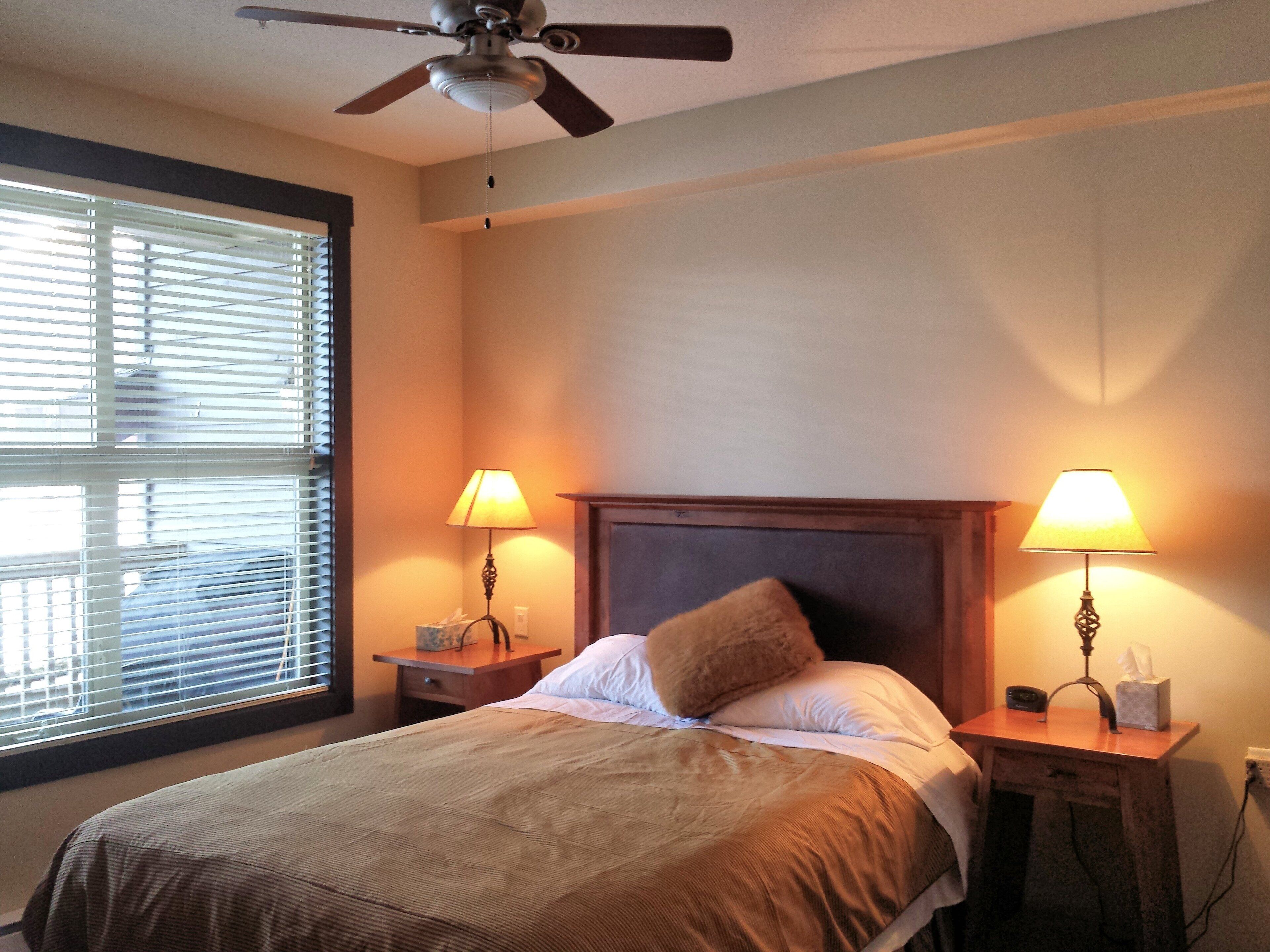 Slopeside Condo For 4 People At 1000 Peaks Summit