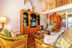 Smart-TV, DVD-spiller og bordtennis