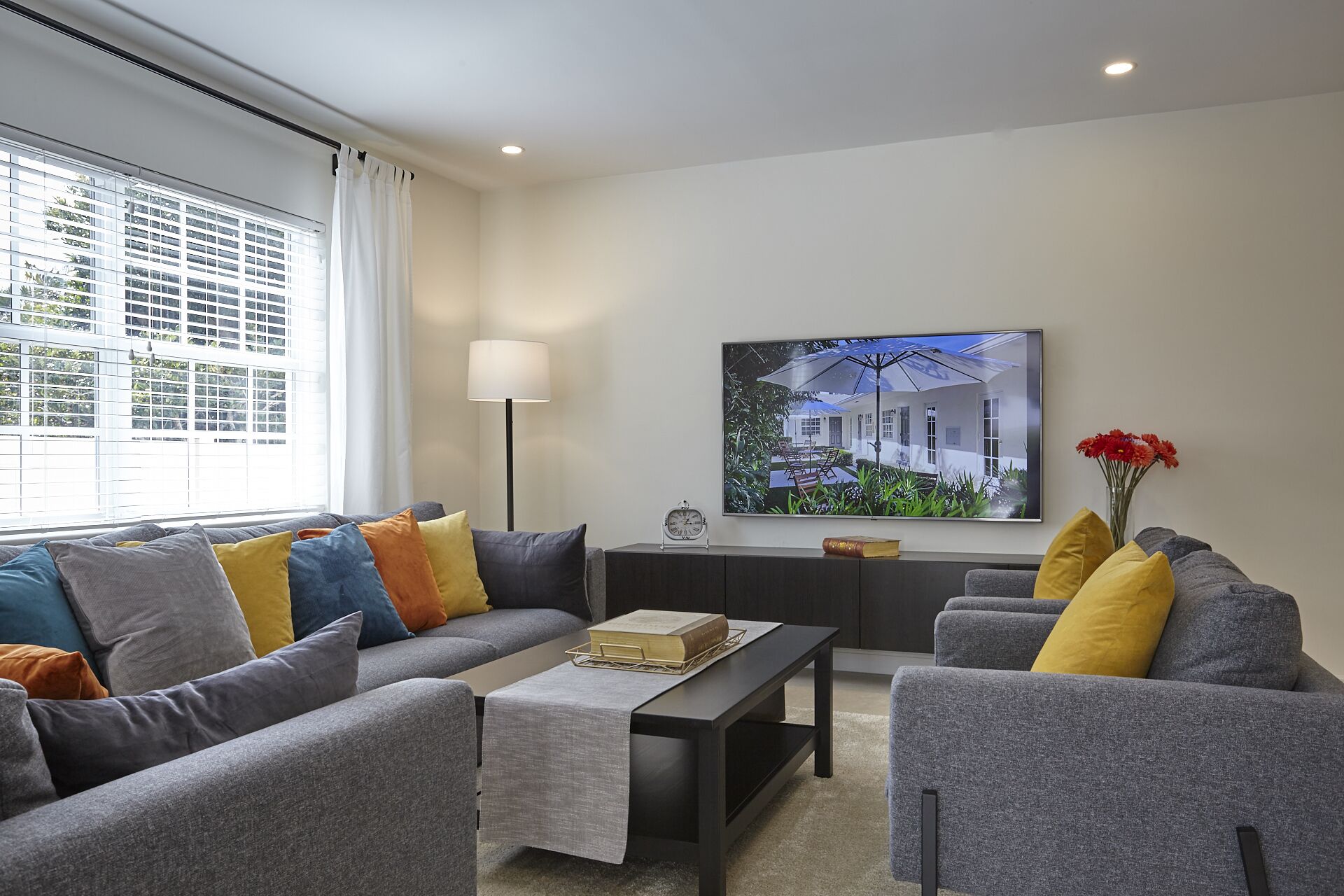 2BR Luxury Suite #1 on Ocean Drive, Steps to Beach