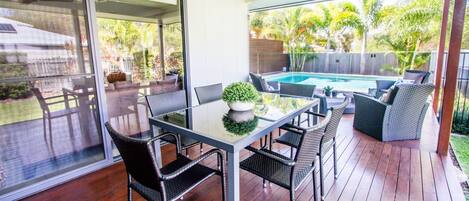 Outdoor dining
