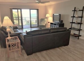 Télévision, lecteur de DVD, imprimantes