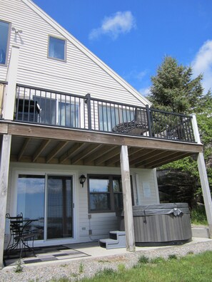 Exterior - Enjoy the stunning ocean view from the hot tub at Port! (Southwest Harbor)