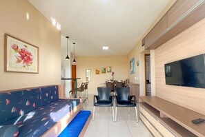 Smart TV - BEAUTIFUL APARTMENT 43 - SEA VIEW, 2 PARKING SPACES, ABSOLUTE HYGIENE, WE HAVE OTHER OPTIONS. (Ubatuba)