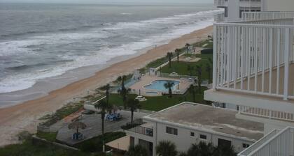 Kaunis Beachside Condo Ormond-by-the-Sea