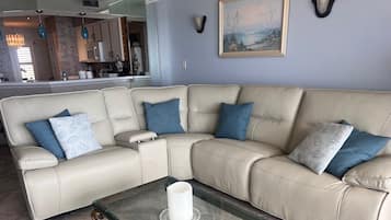 Smart TV, reproductor de DVD y estéreo