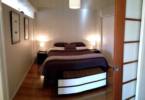 2 bedrooms