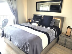 2 habitaciones, escritorio, tabla de planchar con plancha y wifi 