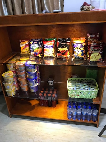 Alimentos y bebidas