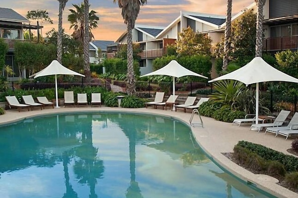 Close to lagoon pool