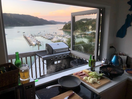 Bach in Whangaroa Heaven