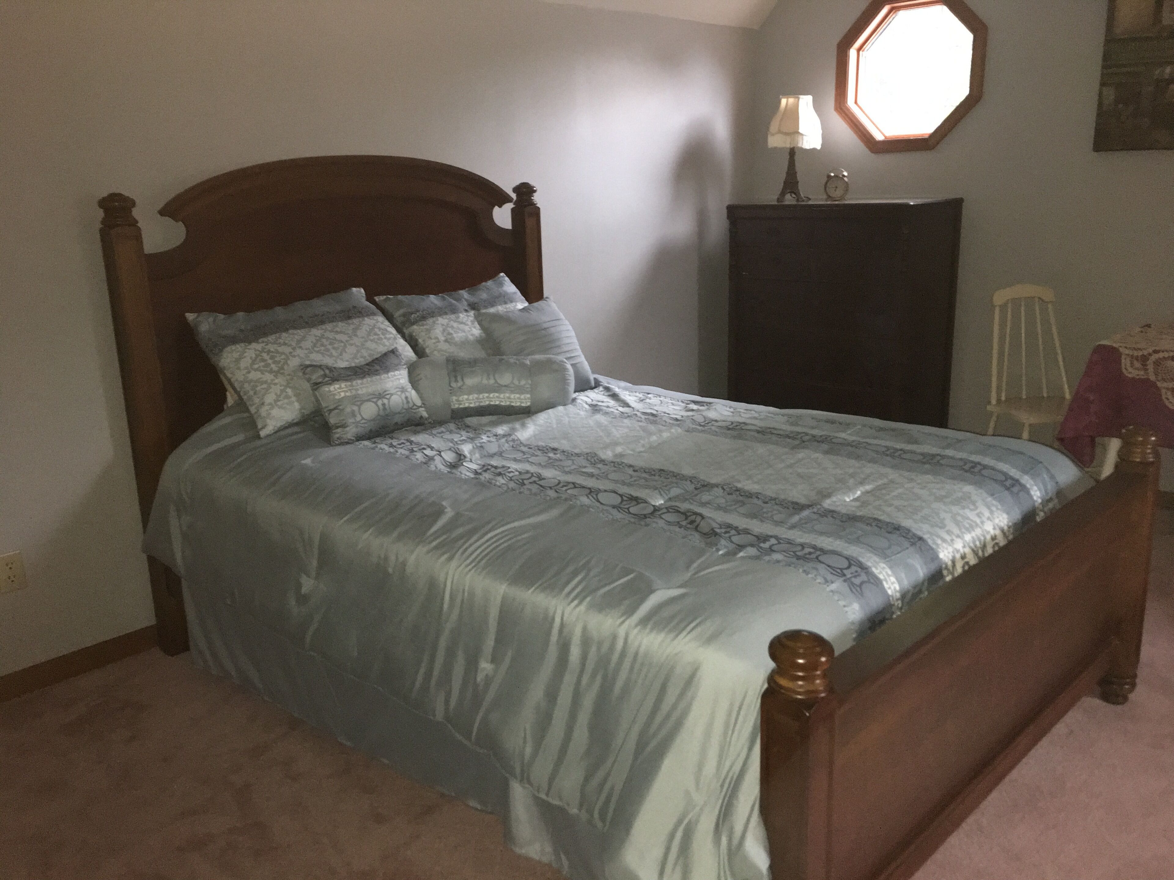 Terrific Home Close To Notre Dame!