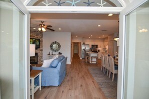 Smart-tv och eldstad