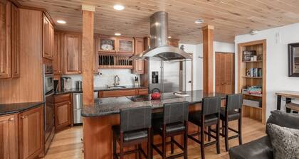 Excelente ubicación, ducha de vapor en la unidad, entrada / salida de esquí (202783-5441)