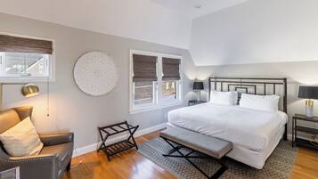 3 bedrooms, iron/ironing board, internet