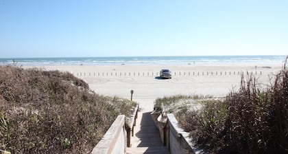 Gran casa de playa para familiares y amigos!